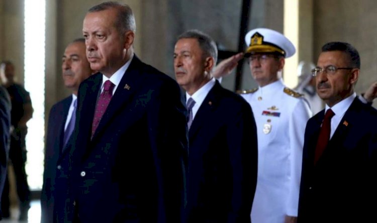Erdoğan'ın eski doktoru Turhan Çömez:  "Ak Parti'nin Cumhurbaşkanı adayı  Hulusi Akar veya Fuat Oktay olabilir"