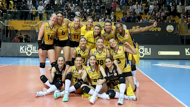 Kupaları tek tek topluyor! Sultanlar Ligi'nde ilk finalist Vakıfbank