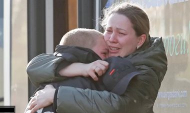 Ukrayna: Mariupol'deki çelik fabrikasında kuşatılan sivillerin tahliyesine başlandı