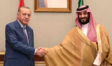 Rai al-Youm gazetesi, Erdoğan'ın 'partisini iktidarda tutmak için' tavizler verdiğini yazdı
