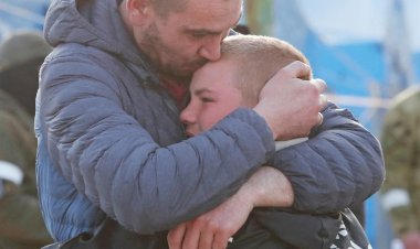 Mariupol'den tahliyelerin sürmesi bekleniyor
