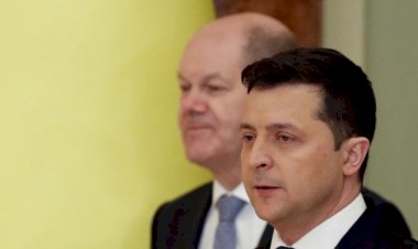 Zelenski’den Scholz’u Zor Durumda Bırakan Davet