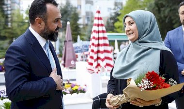 Şehit anneleri, Anneler Günü'nde evlatlarının kabri başında dua etti