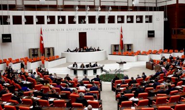 Muhalefetten iktidara ek bütçe çağrısı