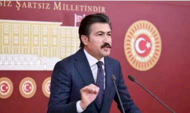 Cahit Özkan, AKP Grup Başkanvekilliği görevinden alındı