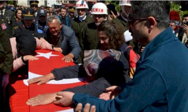 Şehit uzman çavuş, Aksaray'da son yolculuğuna uğurlandı