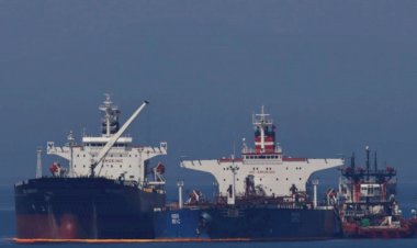 “ABD Yunan Adası Yakınında İran Petrolüne El Koydu”