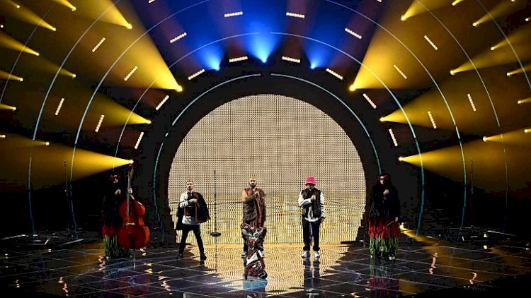 Eurovision Şarkı Yarışması'nda final gecesi: Favori, Ukrayna'dan Kalush Orchestra
