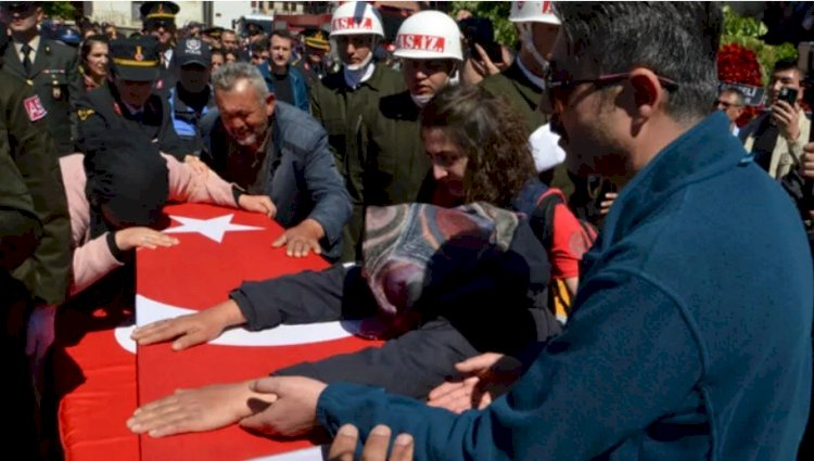 Şehit uzman çavuş, Aksaray'da son yolculuğuna uğurlandı