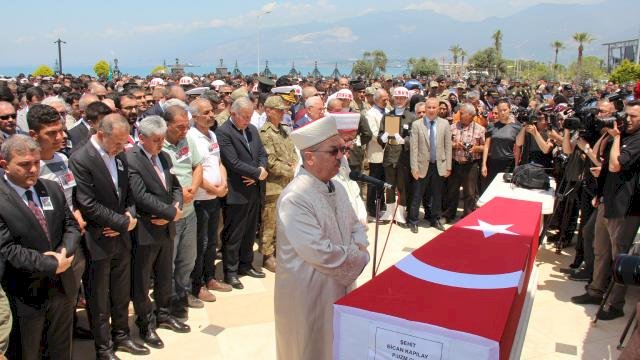 Şehit Uzman Çavuş Kapılay, Hatay'da son yolcuğuna uğurlandı