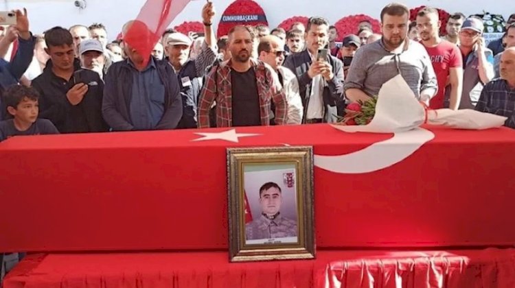 Şehit Sözleşmeli Er Mehmet Meral, son yolculuğuna uğurlandı