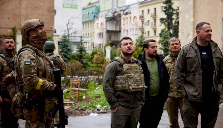 Zelenski İşgal Sonrası İlk Kez Kiev Dışına Çıktı