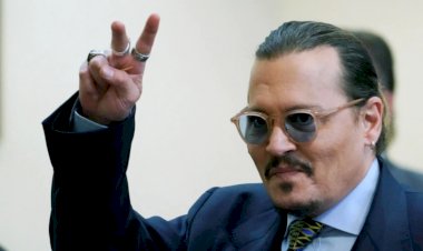 Johnny Depp Eski Eşine Açtığı İftira Davasını Kazandı