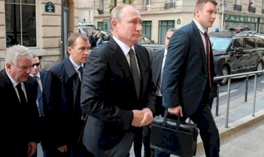 Moskova'da esrarengiz olay: Putin'in nükleer çantasını taşıyan albay vurulmuş halde bulundu