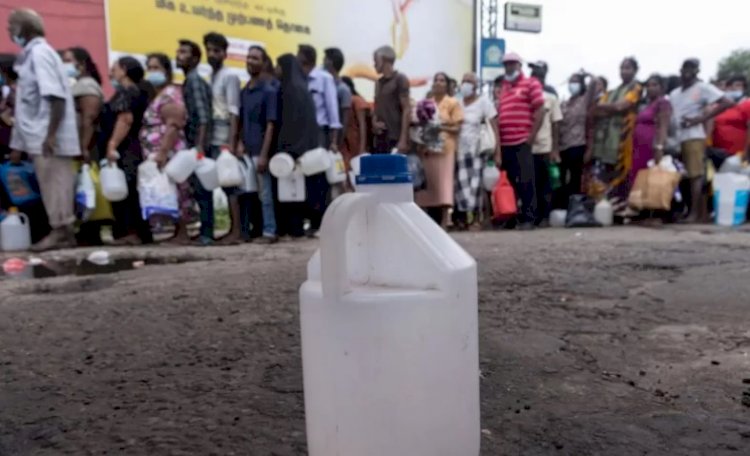 Sri Lanka Başbakanı: Ekonomimiz tamamen çöktü, uluslararası desteğe ihtiyacımız var