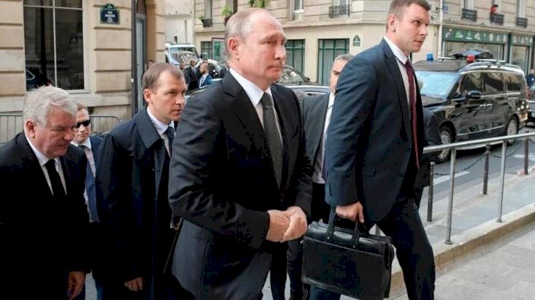 Moskova'da esrarengiz olay: Putin'in nükleer çantasını taşıyan albay vurulmuş halde bulundu