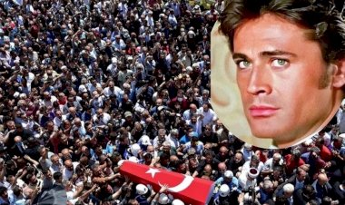Barış Manço'dan sonraki en büyük sevgi seli. Büyük önder Atatürk'e selam söyle. İşte halkın reytingi