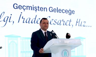 AYM Başkanı Zühtü Arslan: Adaletin üzerine bina edilmeyen bir toplum da devlet de uzun ömürlü olamaz