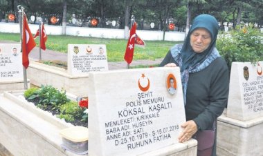 Oğlumu şehit vermenin şeref ve gururunu başım dik taşıyacağım