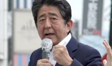 Şinzo Abe suikasti: Eski Japonya Başbakanı silahlı saldırıda öldürüldü