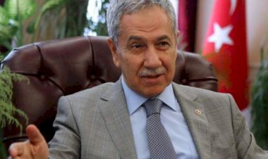Bülent Arınç: Rektör, seçimde kendi aleyhine çalışan akademisyeni KHK listesine koydu