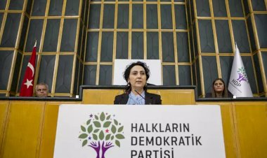 AYM, Figen Yüksekdağ’ın vekilliğinin düşürülerek ‘hak ihlali’ yapıldığına hükmetti