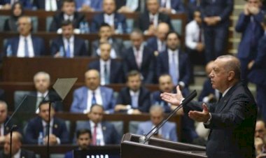 Fehmi Koru: Gelişmeleri şaşkınlıkla izliyorum, yakından tanıdığımı sandığım AK Partili siyasileri bile anlamakta zorlanıyorum