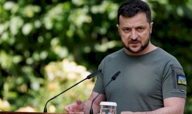 Zelenskiy kritik isimleri görevden aldı: Çocukluk arkadaşı da listede