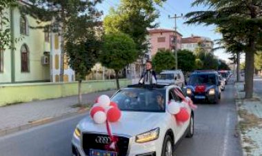 Jandarma Şehit Arkadaşlarının Emanetine Böyle Sahip Çıktı