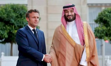 Suudi Arabistan Veliaht Prensi Selman'ı Paris'te ağırlayan Macron'a 'Kaşıkçı' tepkisi