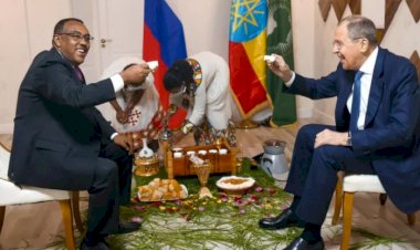 Rusya Dışişleri Bakanı Lavrov, Afrika turunda Kremlin'in 'diplomatik nüfuzunu' gösterdi