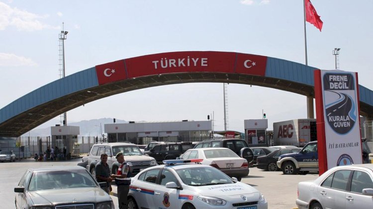 Türk vatandaşlarının ülkeye girişi yasaklandı!