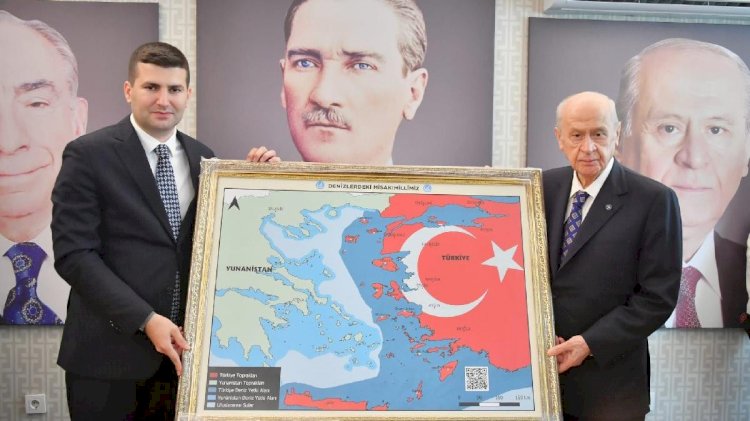 Devlet Bahçeli’nin fotoğrafı diplomatik kriz yarattı: Yunanistan-Türkiye arasında tansiyon yükseldi