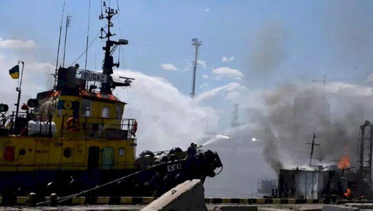 Rusya, Odessa Limanı'nı vurduğunu doğruladı: "Sadece askeri noktaları hedef aldık"