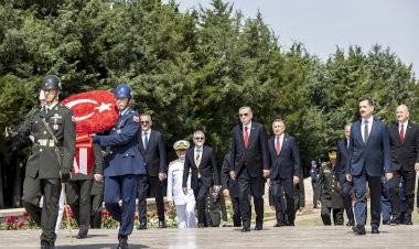 Erdoğan'ın başkanlığındaki YAŞ toplantısı başladı