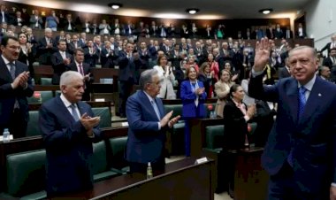 AKP'de saha analizleri: 'Oy kaybı durdu, emeklileri rahatlatacak adımlar atılırsa kararsız seçmen partiye dönebilir'
