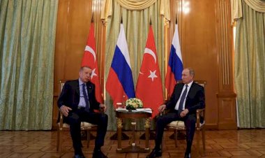 Financial Times: Erdoğan riskli bir oyun oynuyor, jeopolitik pokerinde dikkatli olmalı