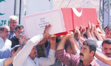 Şehit teğmen, Kürtçe ağıtlarla uğurlandı