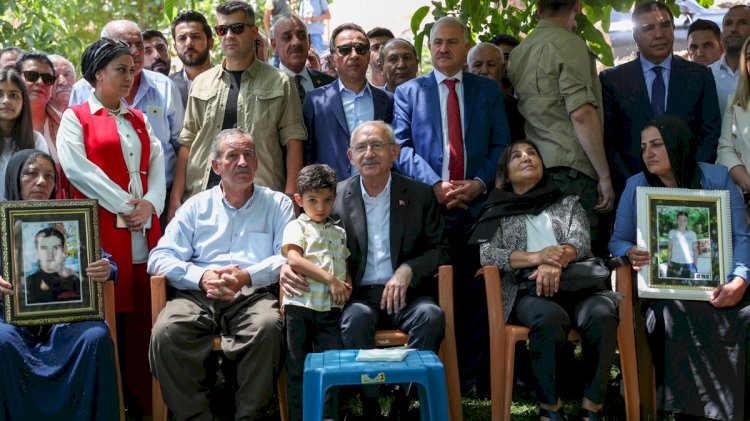 Kılıçdaroğlu Şırnak'ta Roboskili aileleri ziyaret etti: Adalet sağlanmadan helalleşme olmaz