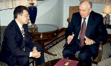 Mihail Sergeyeviç Gorbaçov
