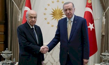 Ankara kulislerini karıştıran iddia. Bahçeli’den Erdoğan'a sürpriz mesaj