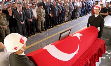 Şehit İsmet Aybek Gaziantep'te son yolculuğuna uğurlandı