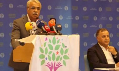 Sancar: Devletçi restorasyon değil, yeni başlangıç öneriyoruz