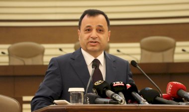 AYM Başkanı Arslan'dan adil yargılama çağrısı