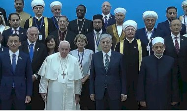 Kazakistan'da dini liderler dinler arası diyalog için bir araya geldi; barış çağrısı yaptı