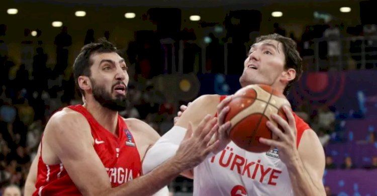 Türkiye Gürcistan'a ikinci uzatmada 88-83 yenildi, EuroBasket 2022'de ilk mağlubiyetini aldı