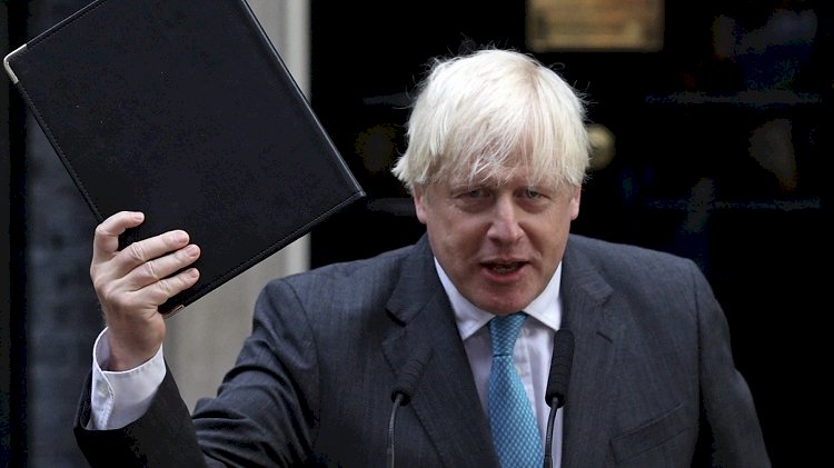 Boris Johnson, Downing Sokağı'na veda etti: Benden bu kadar millet