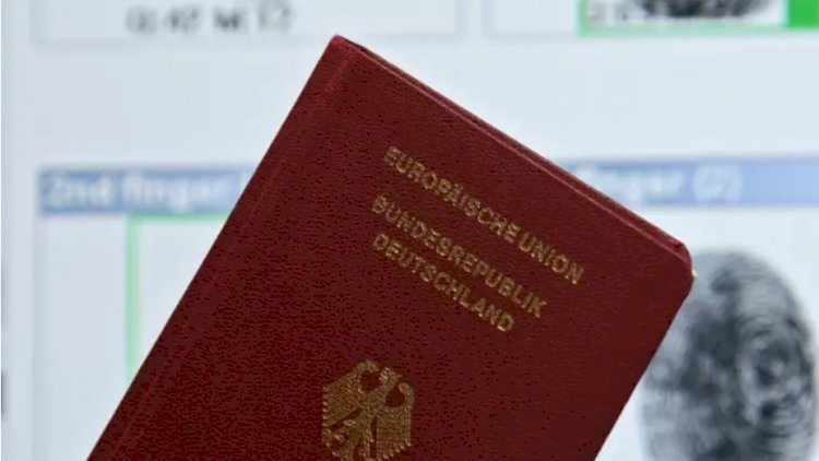 Almanya, nitelikli iş gücü çekmek için vatandaşlığı kolaylaştıracak