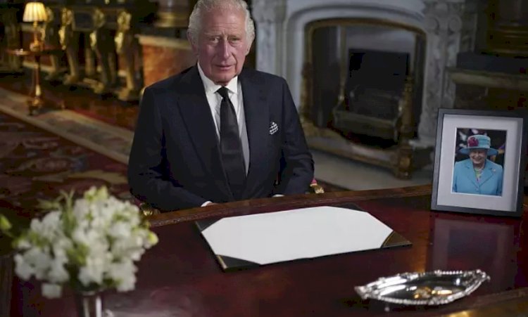 İngiltere Kralı 3. Charles ilk kez halka seslendi: 'sadakat, saygı ve sevgiyle hizmet' vadetti