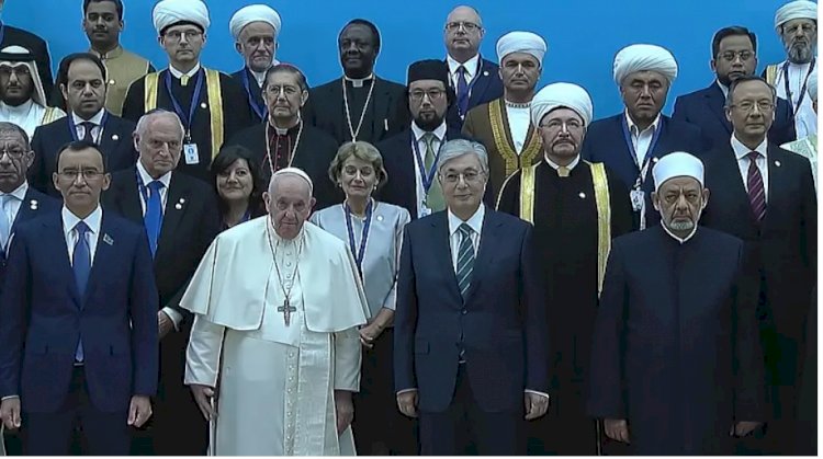 Kazakistan'da dini liderler dinler arası diyalog için bir araya geldi; barış çağrısı yaptı